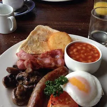 The Cuckoo Brow 4*