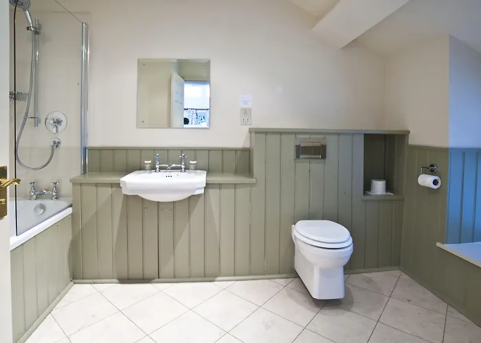 The Cuckoo Brow Herberg 4*