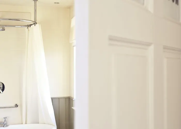 Inn The Cuckoo Brow 4*