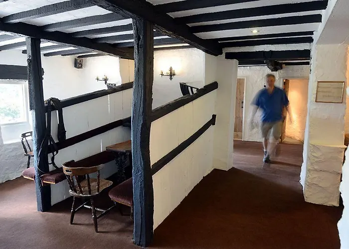 The Cuckoo Brow Inn 4*